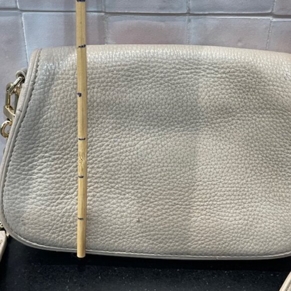GUC TORY BURCH SIGNED BEIGE LEATHER CROSSBODY CHAIN STRAP X-OVER SMALL BAG PURSE - Picture 11 of 11